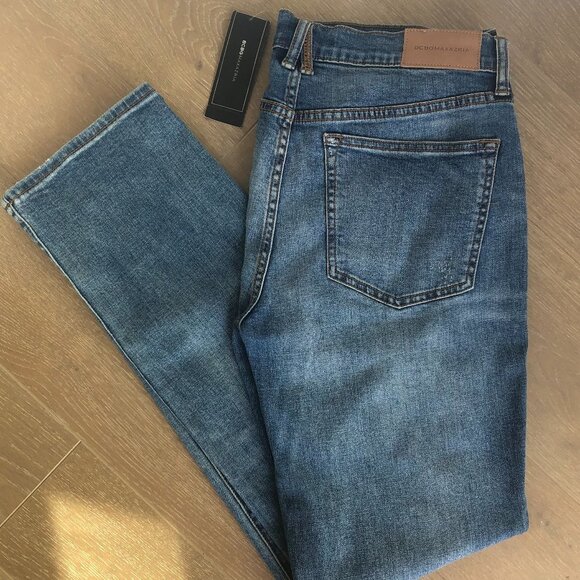 BCBGMAXAZRIA Tomboy 5 Pocket Distressed Med Wash Straight Leg Jeans Blue Sz 29 - Picture 8 of 8